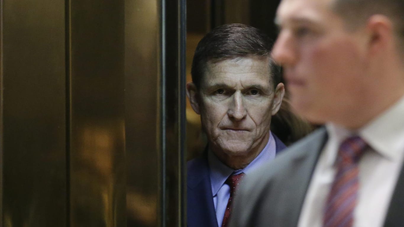 Trumps Ex-Sicherheitsberater Michael Flynn: Er musste aufgrund zu enger Kotnakte zum russischen Staatssender "RT" zurücktreten – unter anderem.