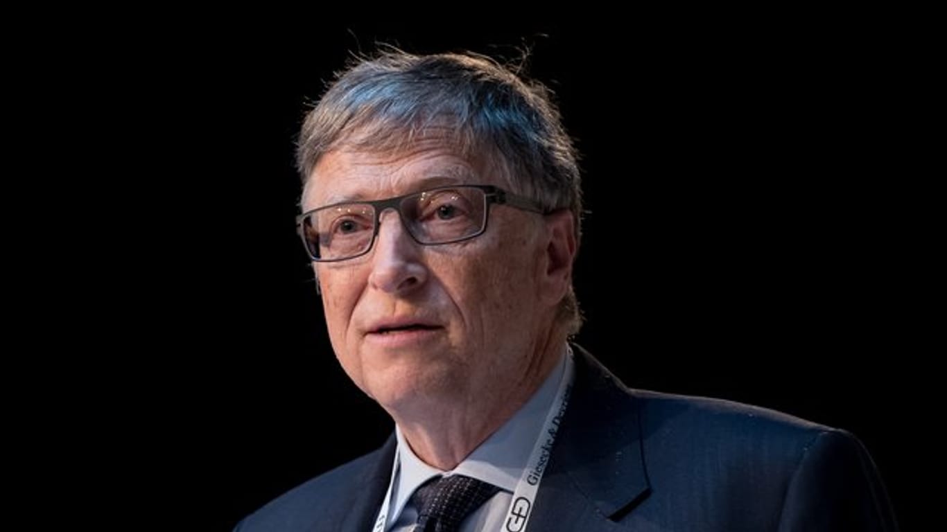 Bill Gates unterstützt die Alzheimer-Forschung.