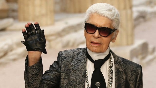 Karl Lagerfeld in Paris bei der Präsentation einer Chanel-Damen-Kollektion.