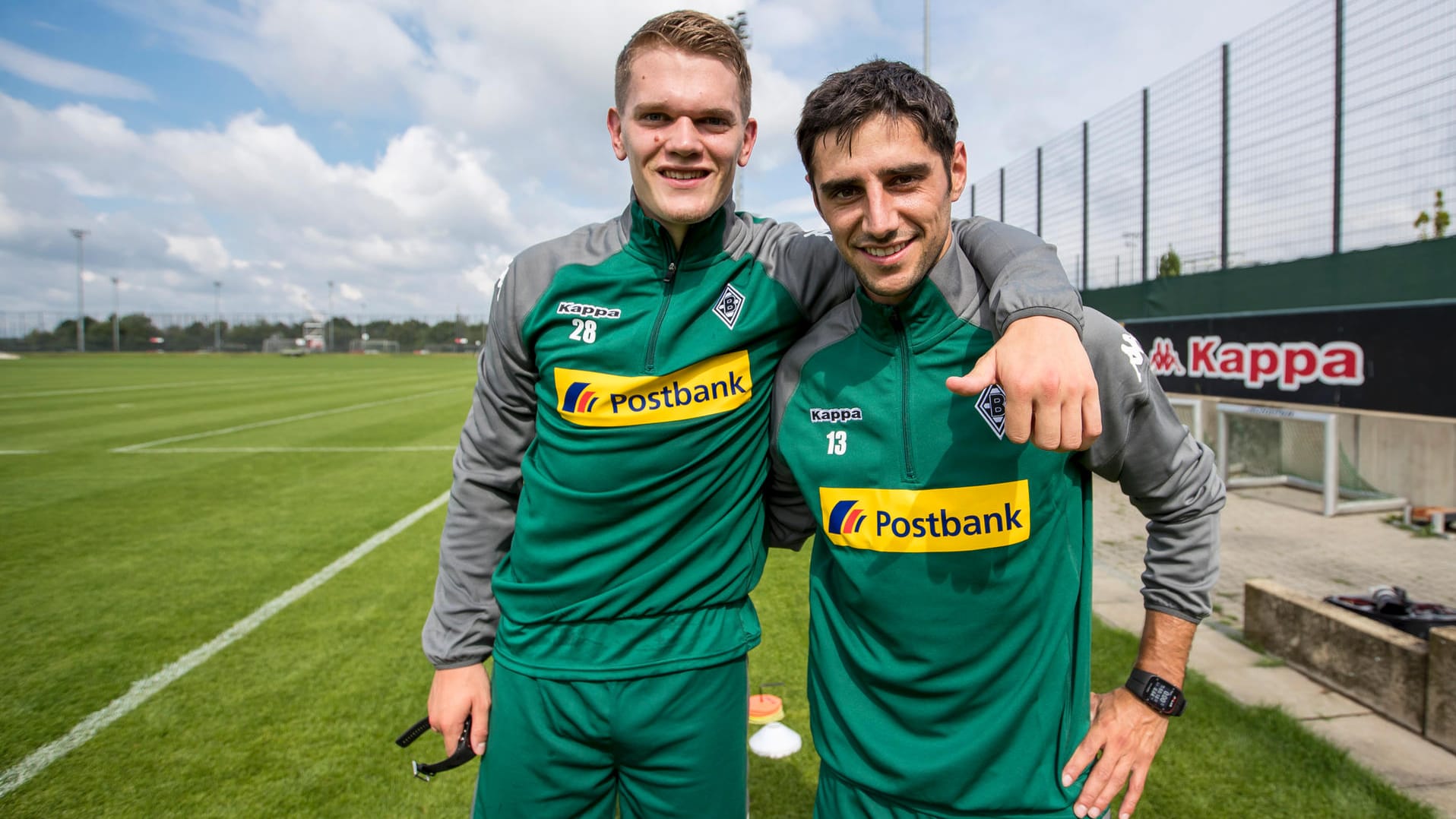 Matthias Ginter (l.) und Lars Stindl haben laut Bonhof "große Chancen" auf die WM in Russland.