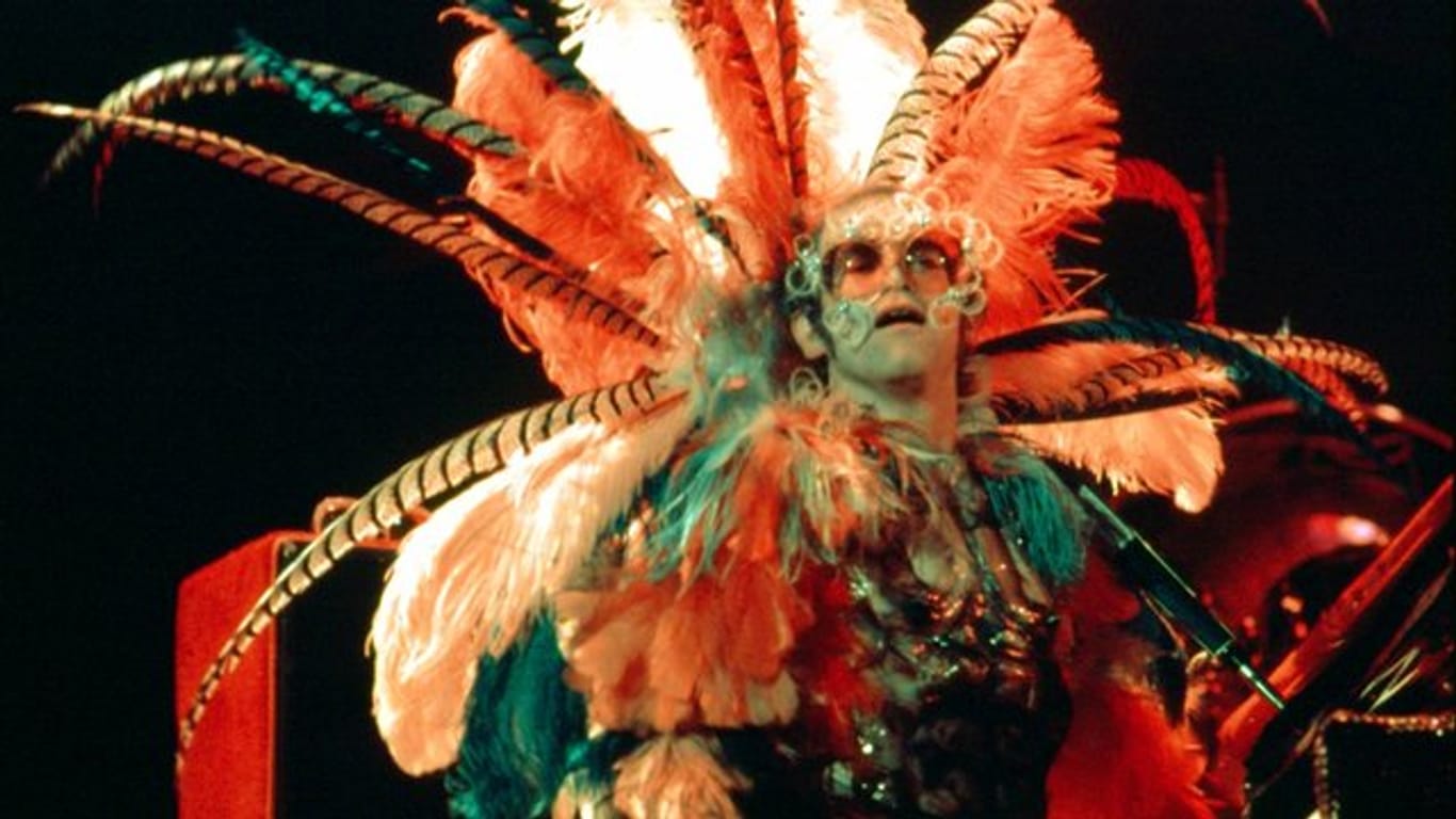 Elton John - der Paradiesvogel.