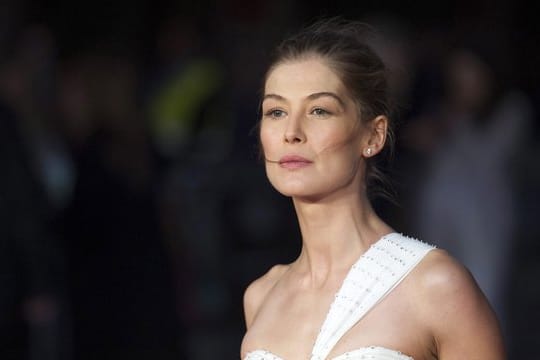 Die britische Schauspielerin Rosamund Pike 2016 beim London Film Festival.