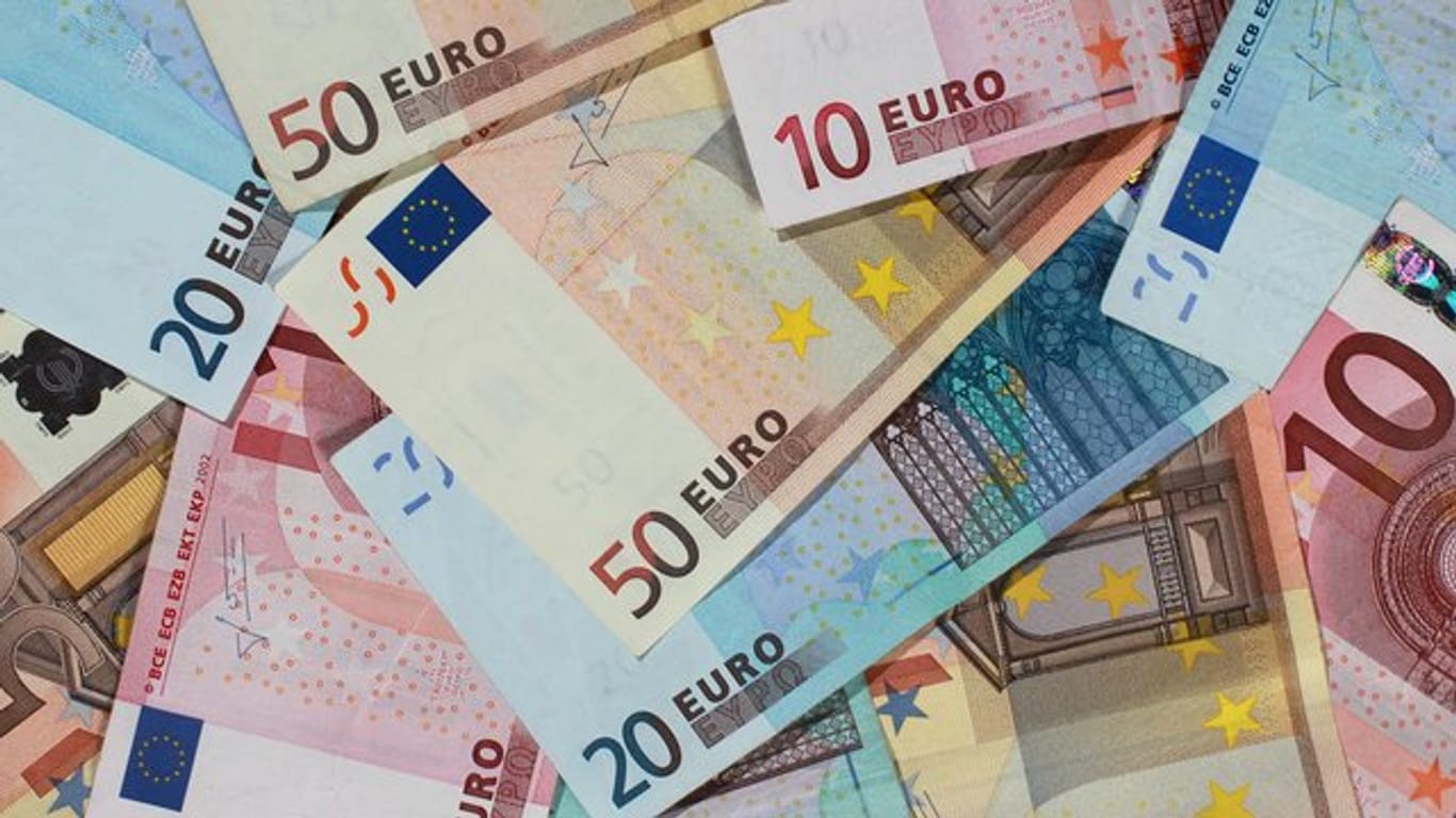 Laut DIHK kann die künftige Regierung mit Steuermehreinnahmen von 30 Milliarden Euro rechnen.