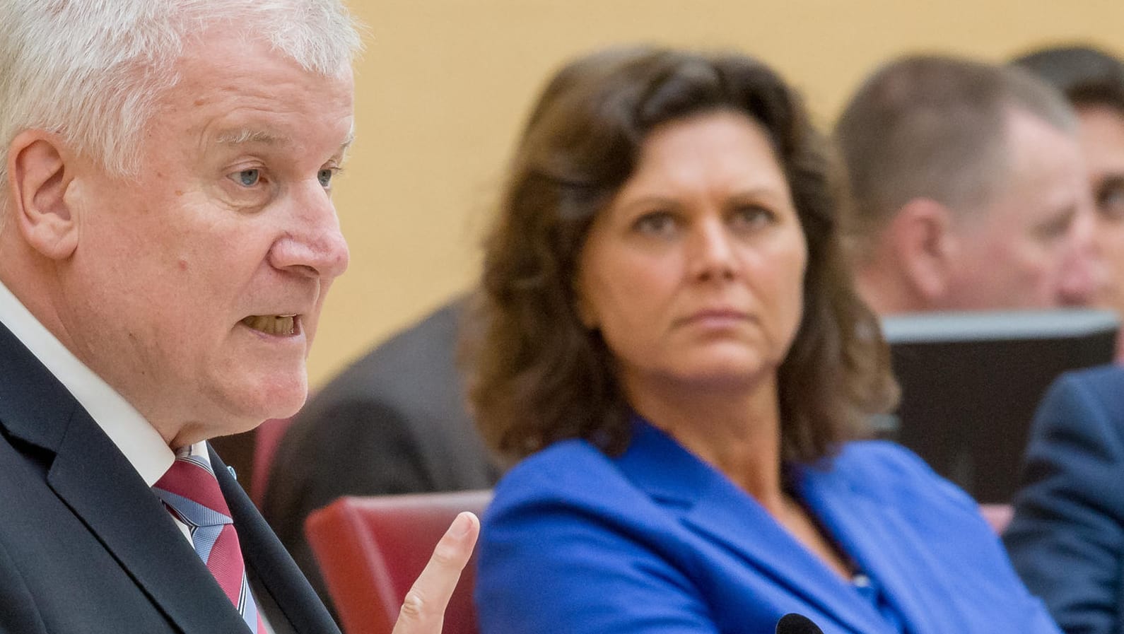 Der bayerische Ministerpräsident Horst Seehofer (CSU) und seine Wirtschaftsministerin Ilse Aigner: Aigner will offenbar Ministerpräsidentin werden.