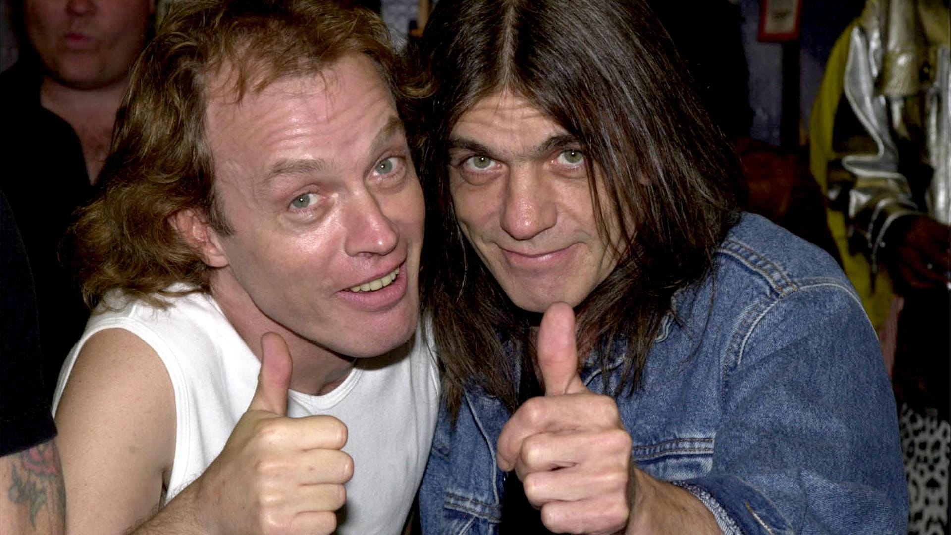 Angus und Malcolm Young gründeten die Band im Jahr 1973 in Sydney.