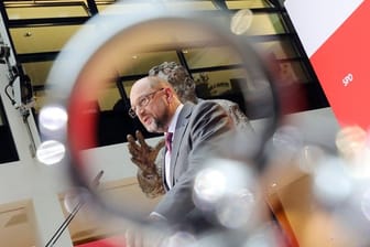 SPD-Chef Martin Schulz gibt in der Parteizentrale in Berlin ein Statement zu den gescheiterten Sondierungsgesprächen der Jamaika-Koalition ab.