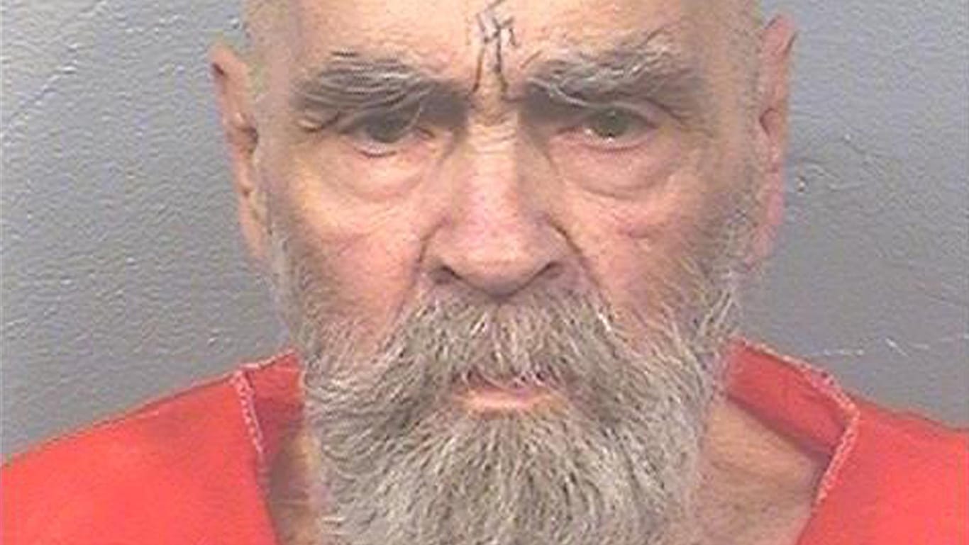 Charles Mansons war zu lebenslanger Haft wegen mehrerer Morde verurteilt.