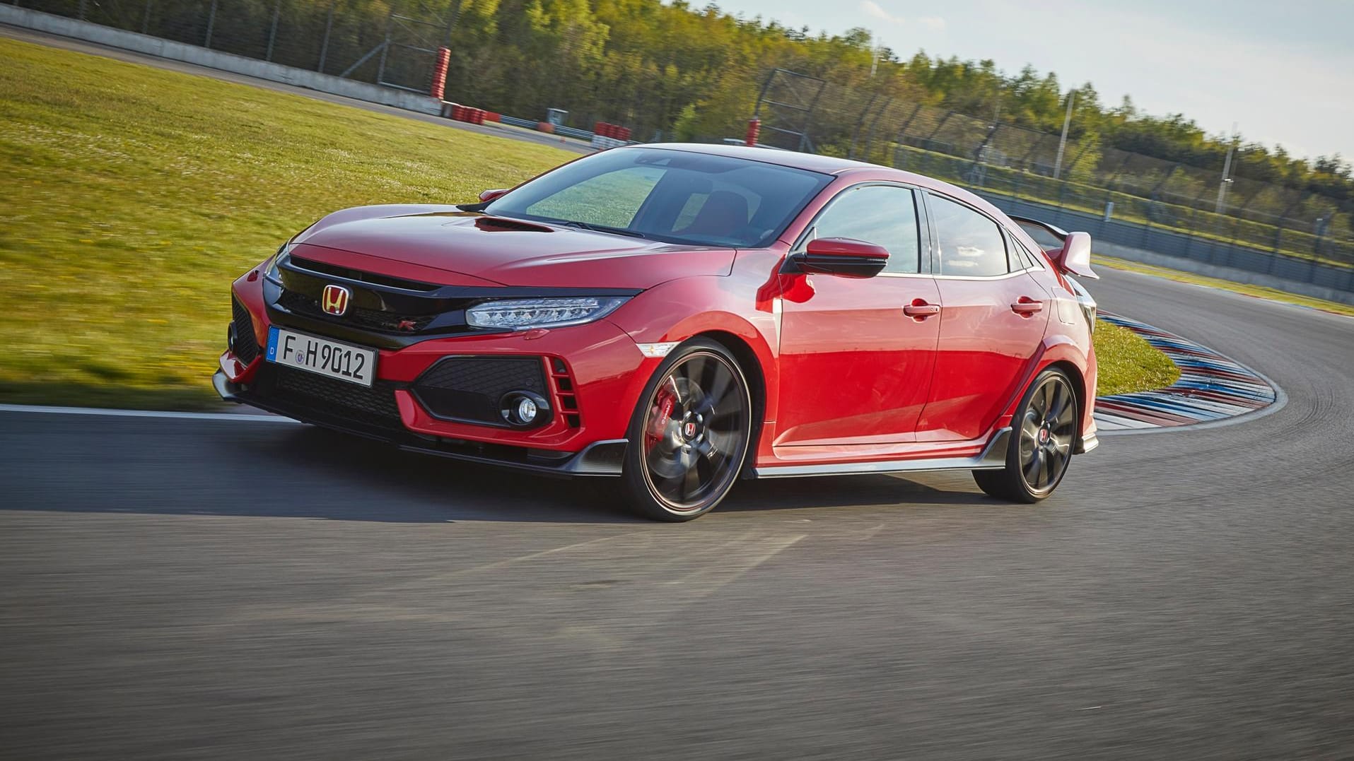 Honda Civic Type R 2 auf der Straße