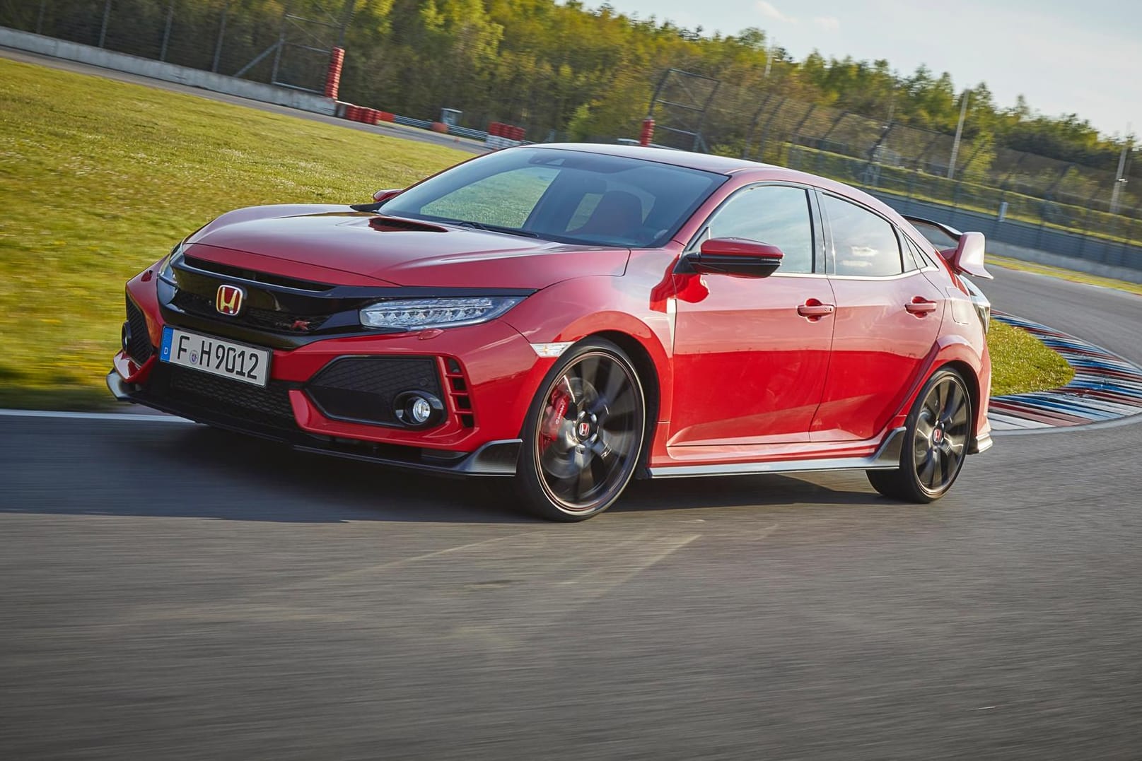 Honda Civic Type R 2 auf der Straße