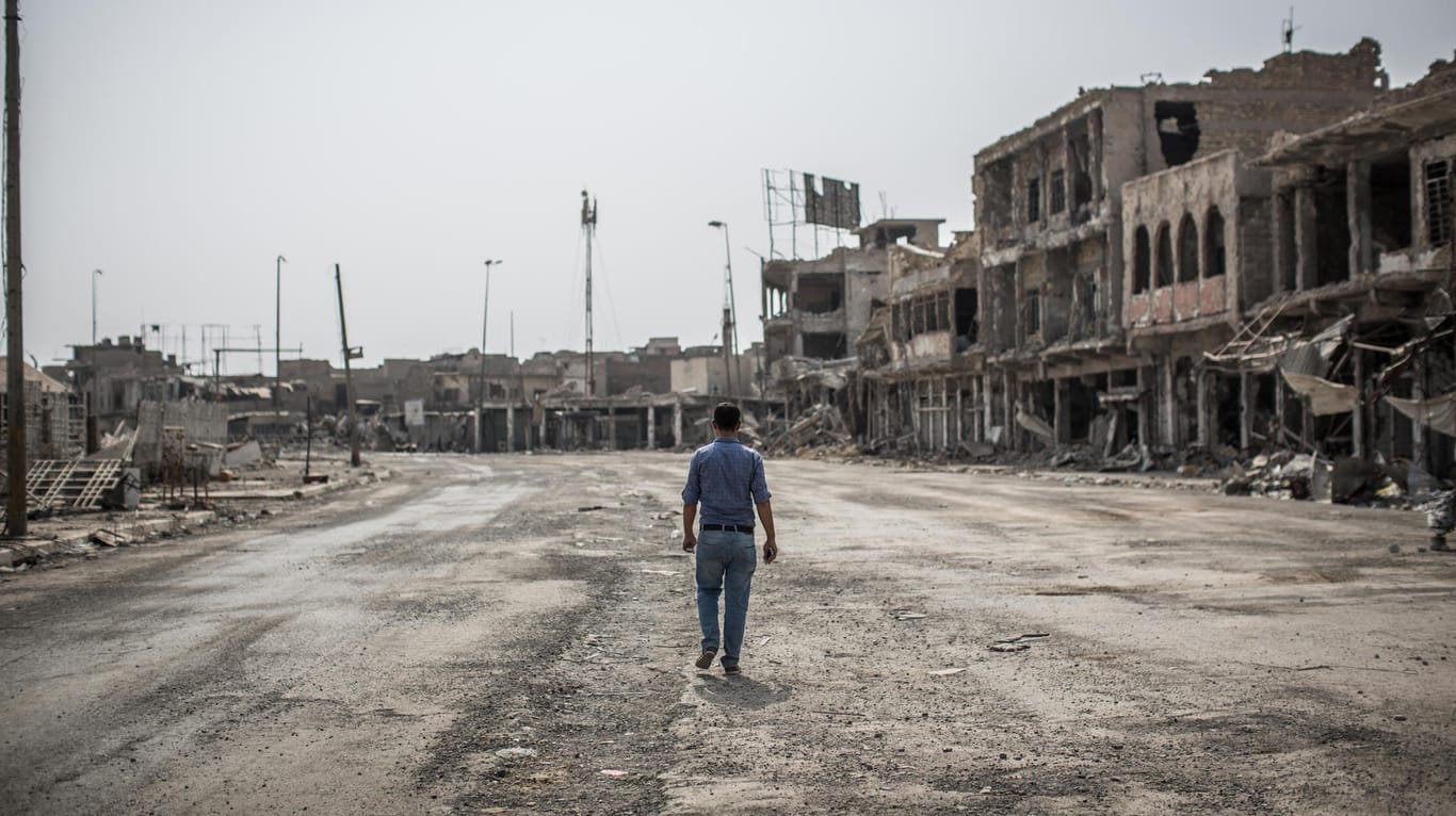 Nach rund neunmonatigem Kampf gegen den sogenannten «Islamische Staat» ist die Stadt größtenteils zerstört.