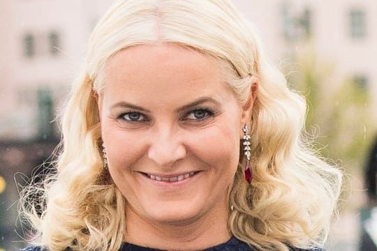 Kronprinzessin Mette-Marit von Norwegen muss sich schonen.