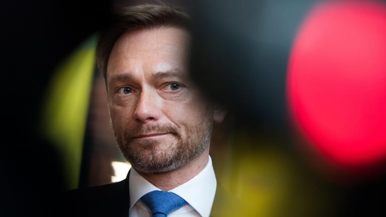 FDP-Chef Christian Lindner: Für kurze Zeit der Buhmann der Nation.