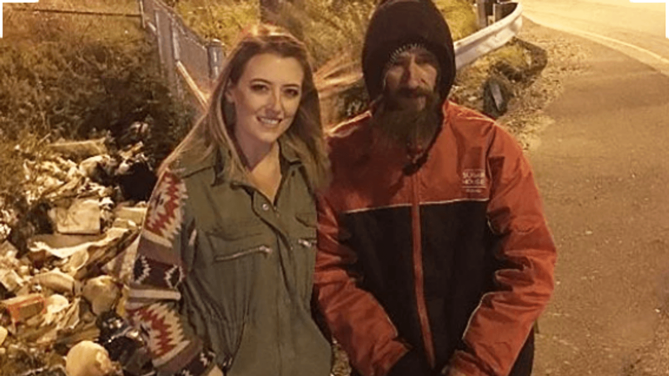 Obdachloser Gentleman holt Sprit: Kate McClure blieb mit ihrem Auto auf einem Highway liegen.