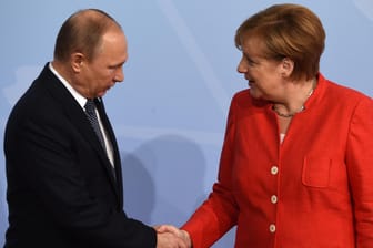 Sowohl Merkel als auch Putin wollen einen Schritt aufeinander zugehen.
