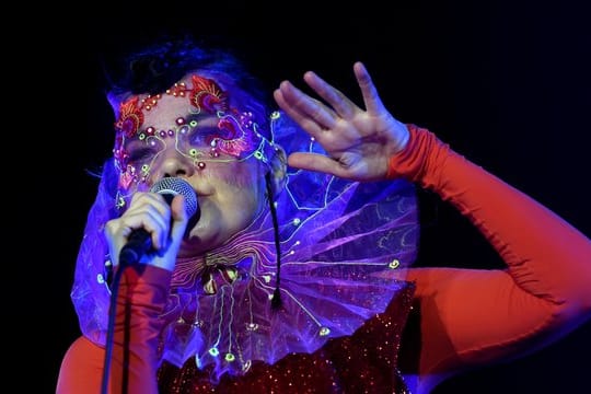 Nach der Trennung neue Zuversicht: die Isländerin Björk.