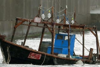 Holzboot der Schiffbrüchigen aus Nordkorea
