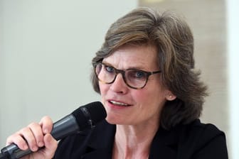 Annette Kulenkampff, Geschäftsführerin der documenta, geht.
