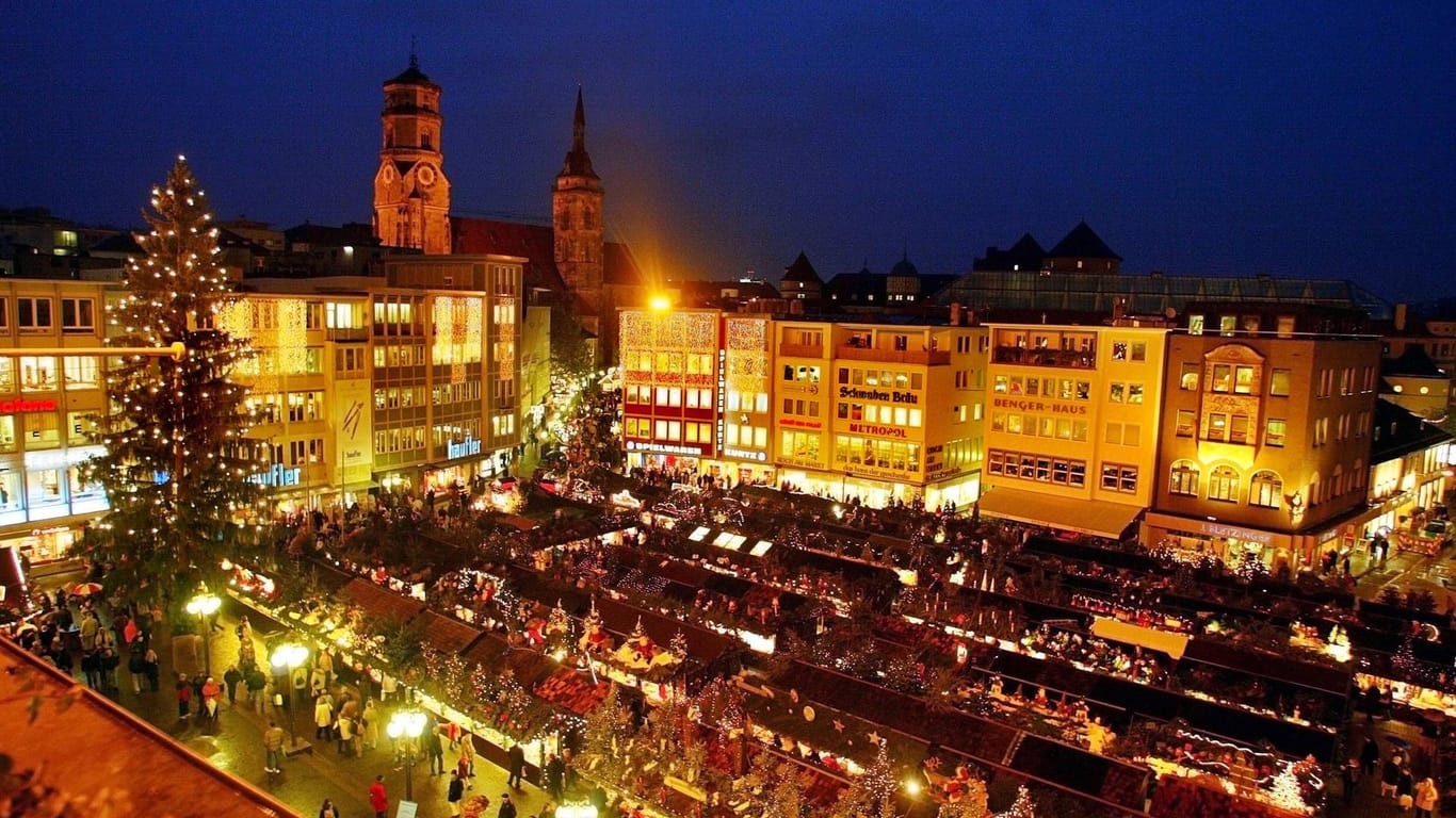 Weihnachtsmarkt Stuttgart: Gleich vier Weihnachtsbäume erwarten die Besucher 2019 in Stuttgart.