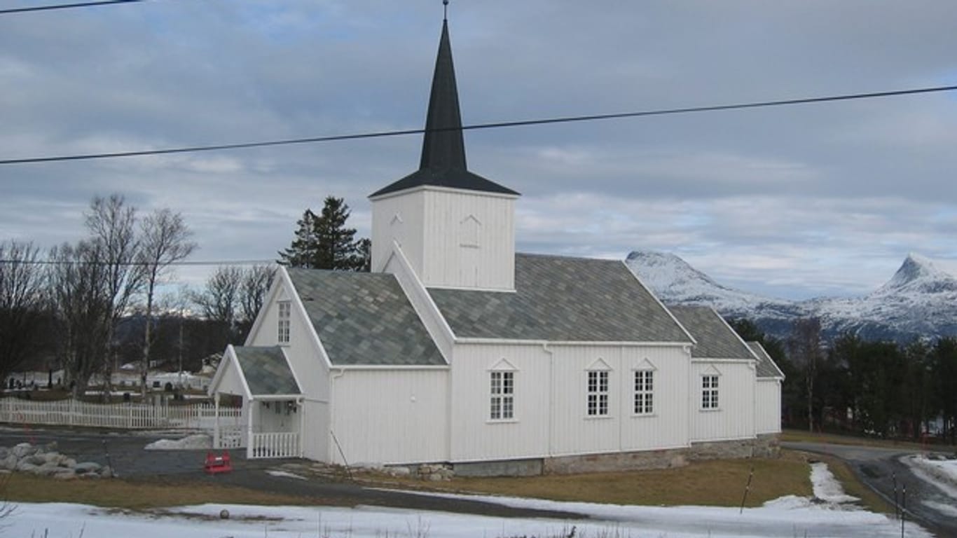 Eine Kirche in der Gemeinde Tysfjord – viele Menschen wählen den Weg der Beichte als den der Justiz.