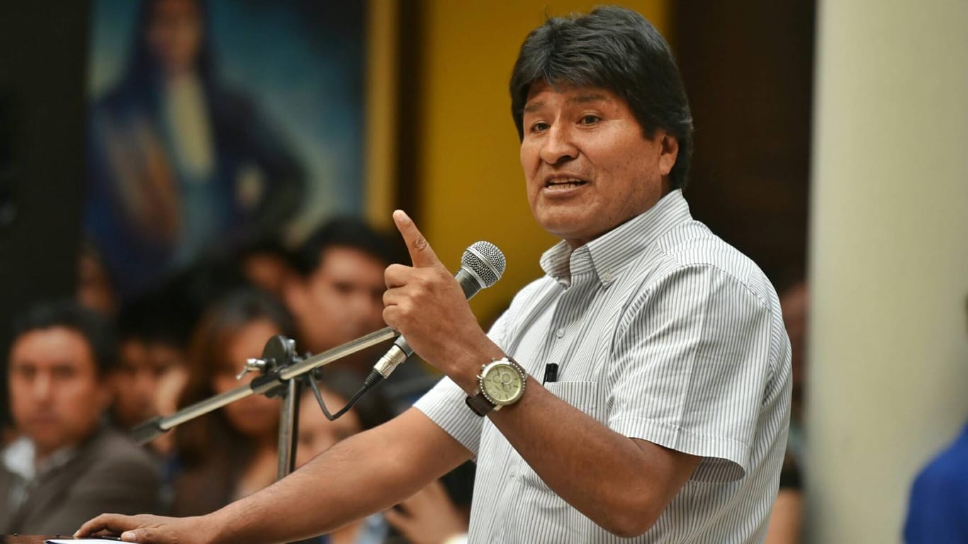 Boliviens Präsident Evo Morales spricht am 28.11.2017 bei einer Veranstaltung in Cochabamba, Bolivien.