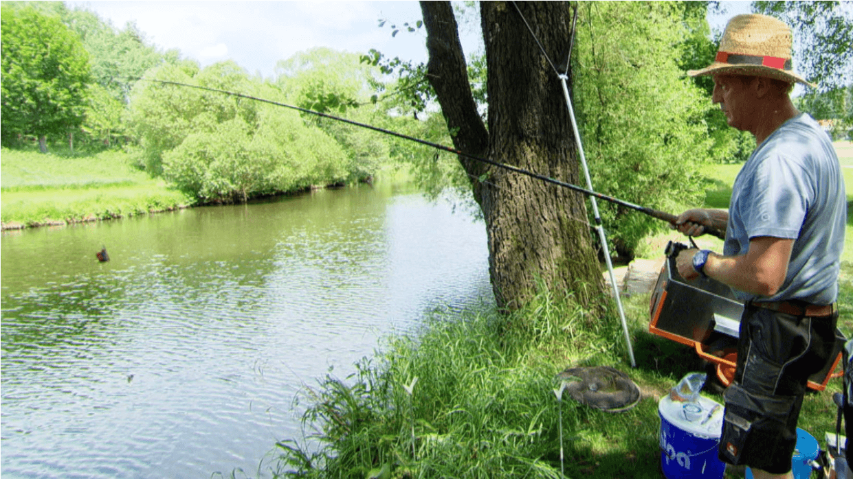 Alexander ist leidenschaftlicher Angler.