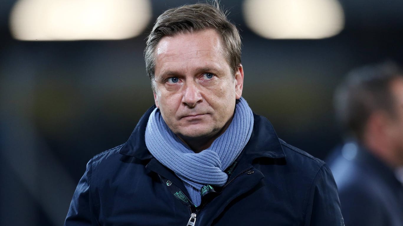 Horst Heldt arbeitet seit März 2017 als Manager in Hannover.