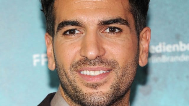 Der Schauspieler Elyas M'Barek spürt ein Klima der Feindseligkeit in Deutschland. Der Schauspieler Elyas M'Barek spürt ein Klima der Feindseligkeit in Deutschland.