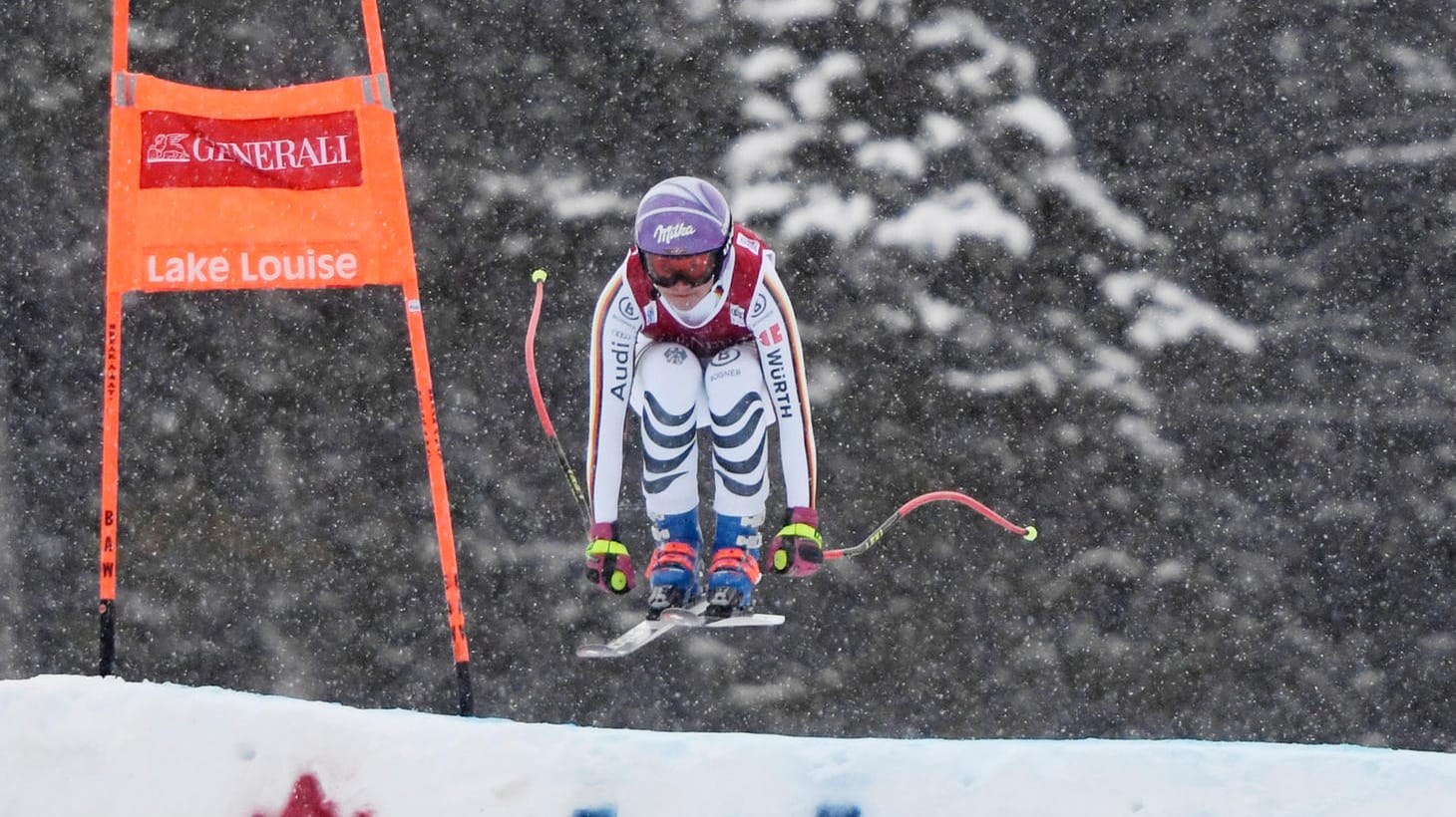 Siebter Platz bei der Abfahrt in Lake Louise: Viktoria Rebensburg sammelt wichtige Weltcup-Punkte.