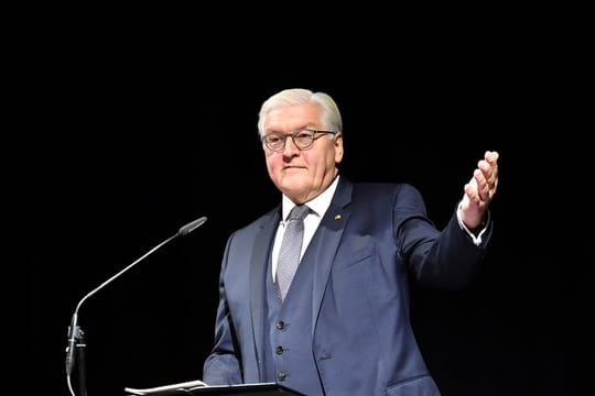Bundespräsident Frank-Walter Steinmeier würdigte die Komische Oper Berlin an ihrem 70.