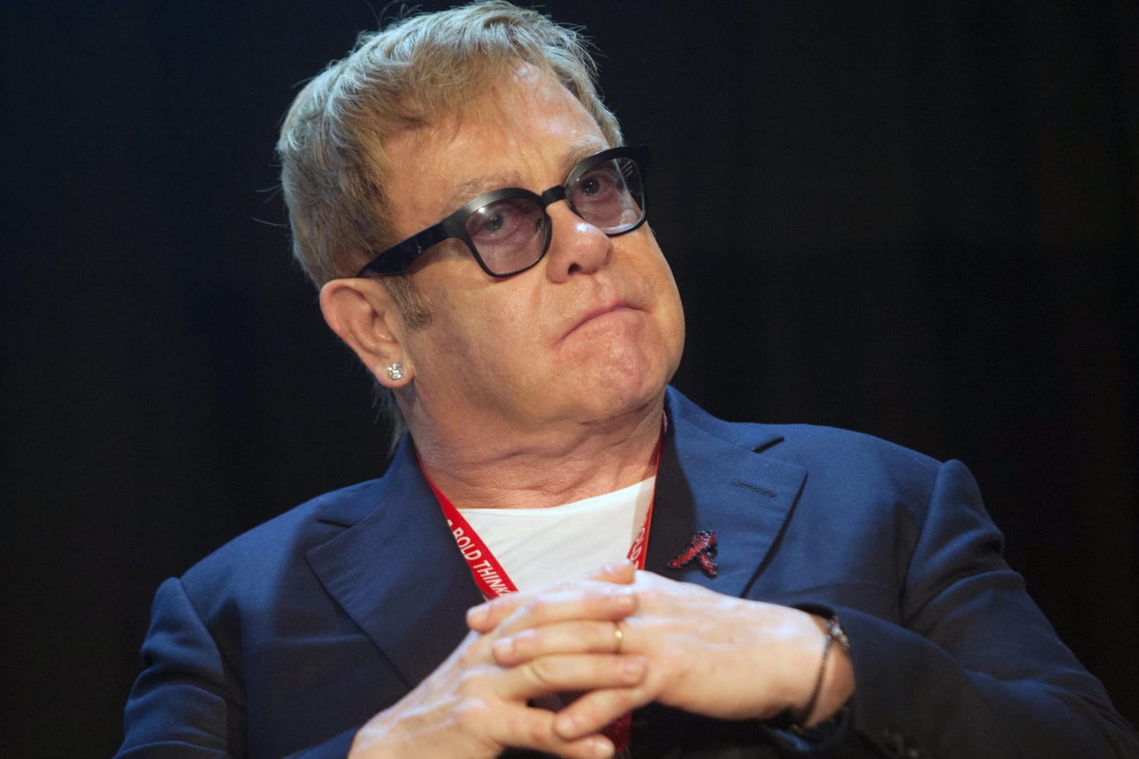 Starkomponist Elton John: Er hat seine Mutter verloren.