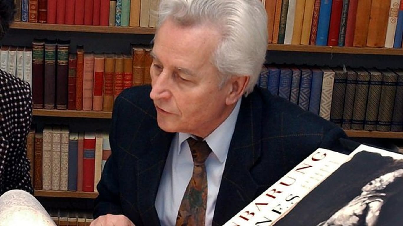 Der Verleger Elmar Faber ist im Alter von 83 Jahren gestorben.