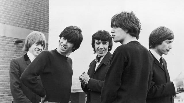 The Rolling Stones im Jahr 1964: Brian Jones (l-r), Keith Richards, Bill Wyman, Mick Jagger und Charlie Watts. The Rolling Stones im Jahr 1964: Brian Jones (l-r), Keith Richards, Bill Wyman, Mick Jagger und Charlie Watts.