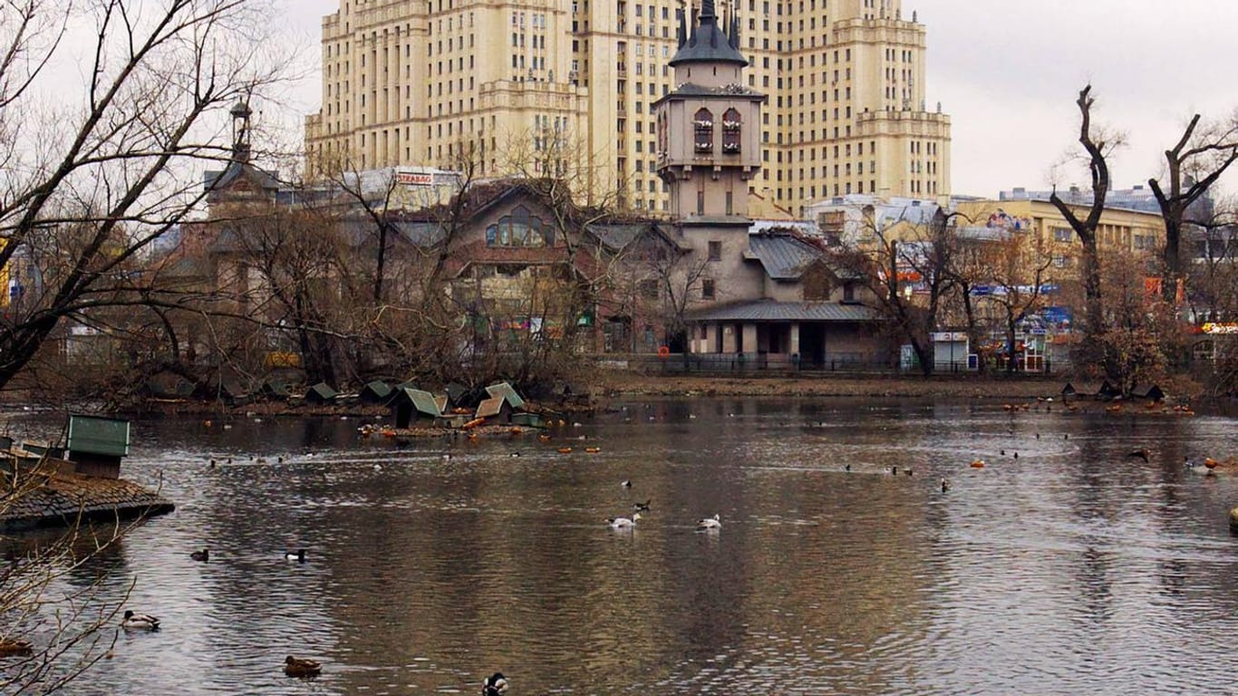 Der Moskauer Tierpark liegt in der Nähe des Gorki-Parks im Zentrum der russischen Hauptstadt.