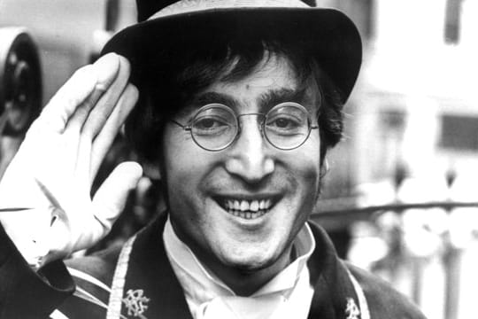 Der britische Musiker John Lennon im November 1966.