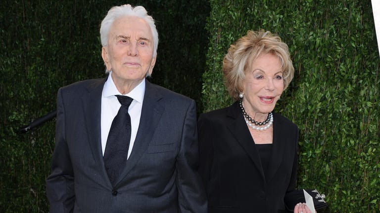 Hollywoodstar Kirk Douglas und seine Frau Anne: Die beiden sind seit über 60 Jahren verheiratet.
