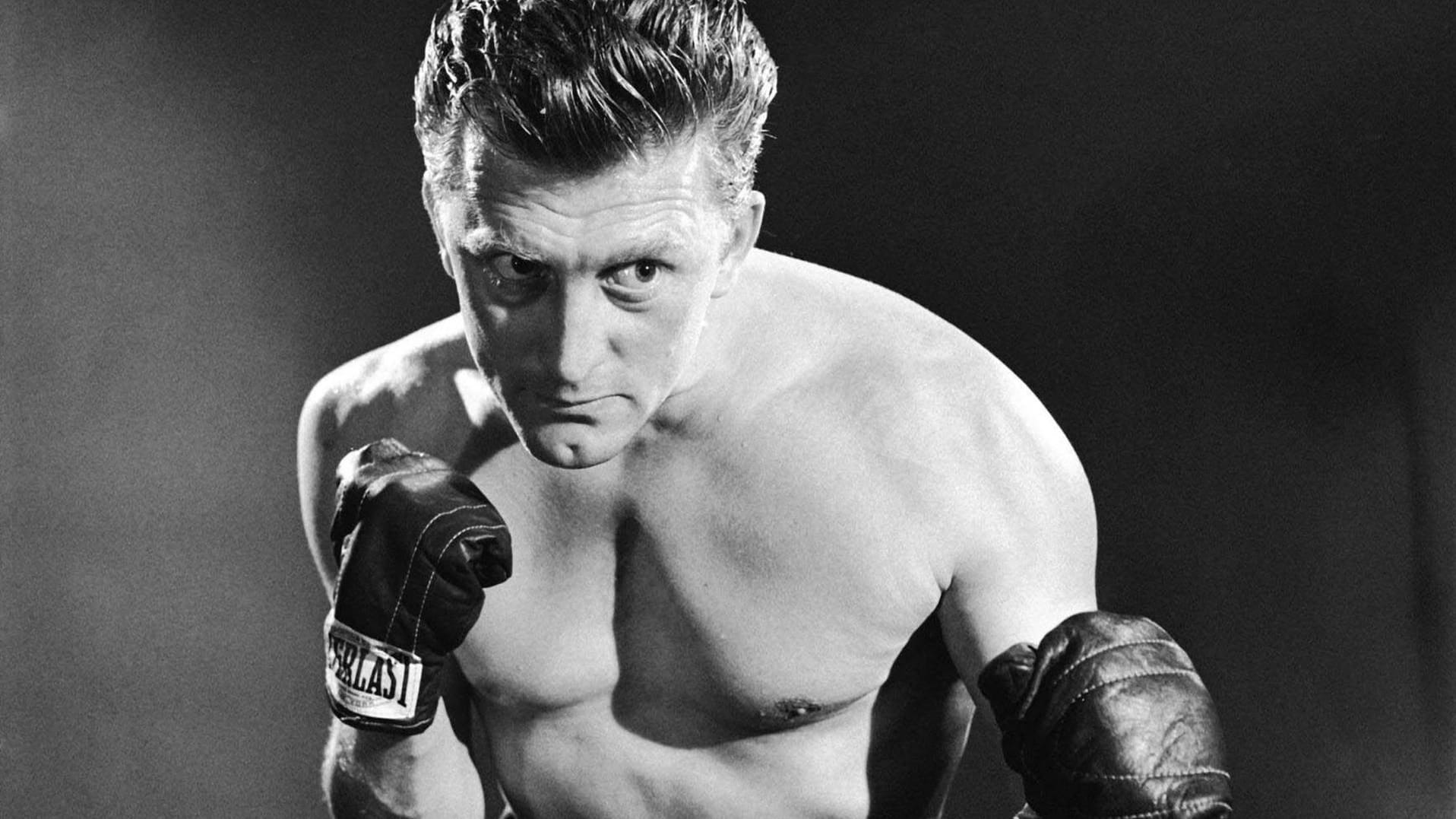 Kirk Douglas als Boxer in "Zwischen Frauen und Seilen" im Jahr 1949.