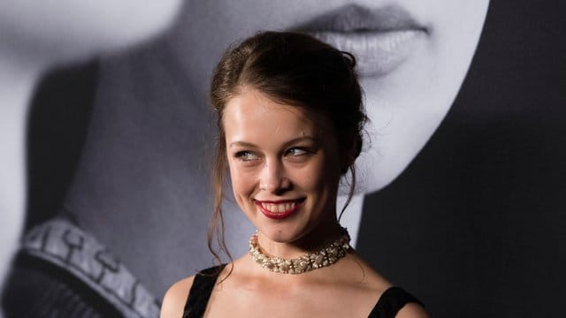 Beim diesjährigen Europäischen Filmpreis hat Paula Beer gute Chancen, als beste Schauspielerin ausgezeichnet zu werden. Beim diesjährigen Europäischen Filmpreis hat Paula Beer gute Chancen, als beste Schauspielerin ausgezeichnet zu werden.