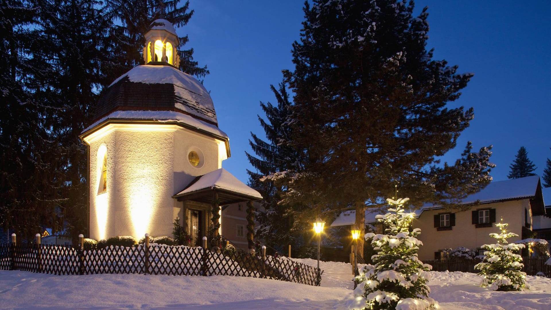 Die Stille-Nacht-Kapelle ist schlicht und bescheiden.