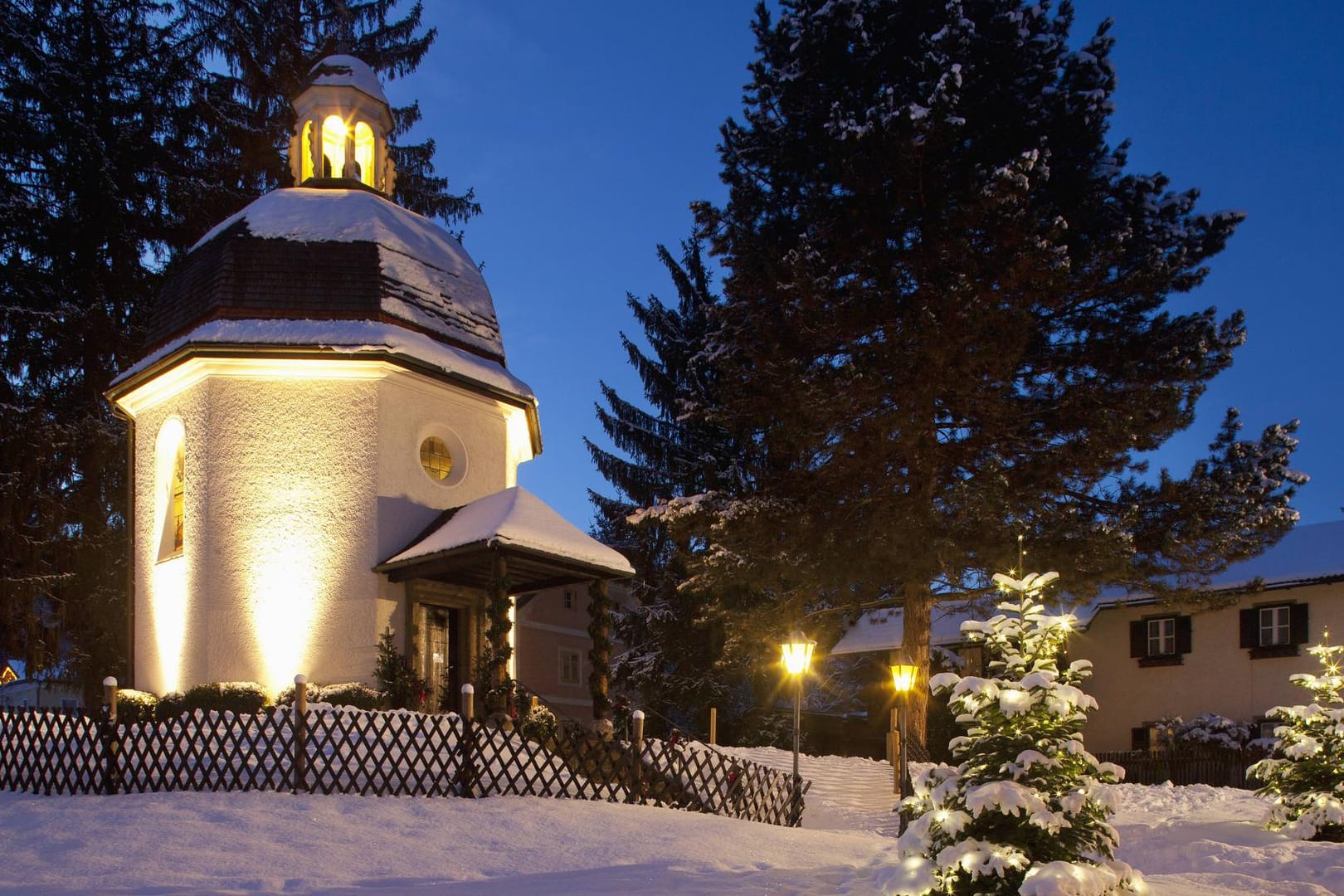 Die Stille-Nacht-Kapelle ist schlicht und bescheiden.