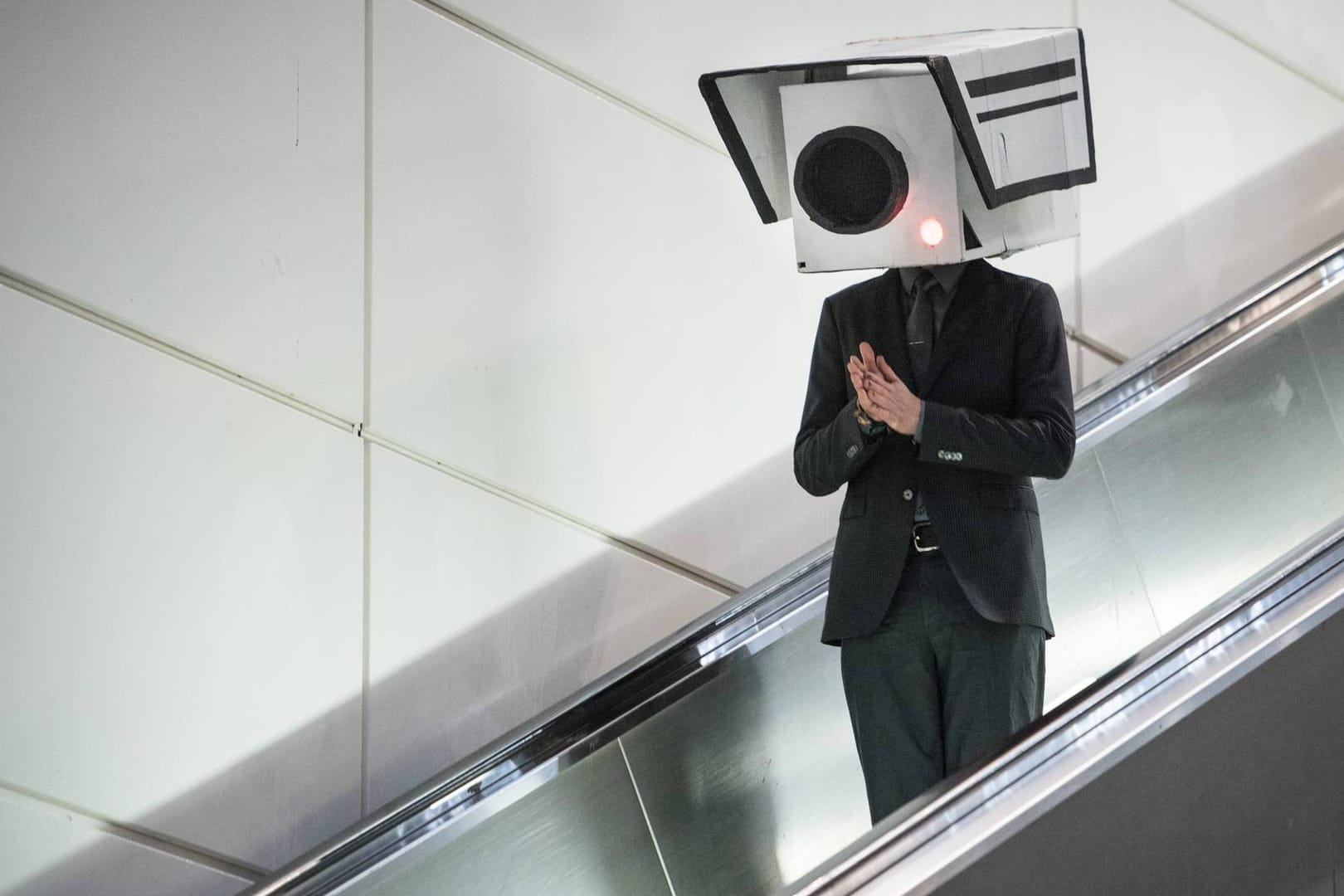 Protest gegen Videoüberwachung auf dem Berliner Bahnhof Südkreuz.