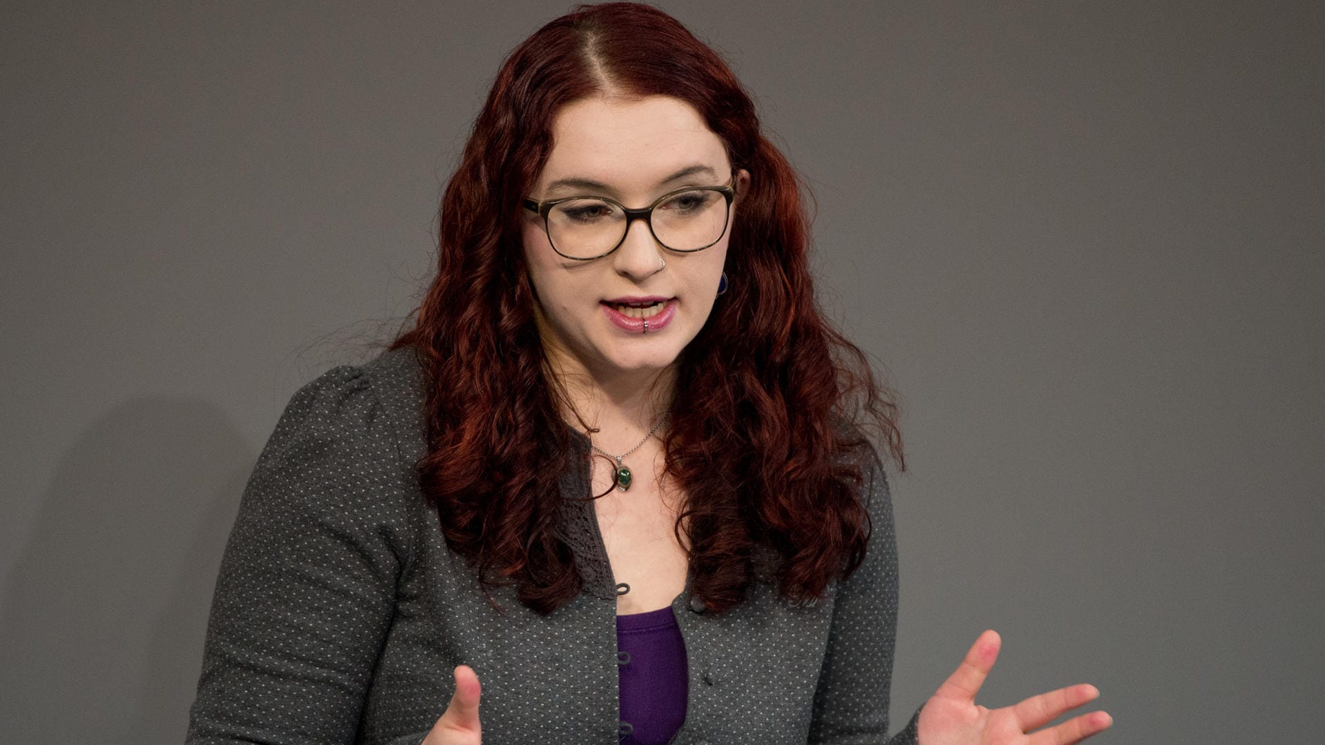 Agnieszka Brugger im Bundestag: Die Verteidigungspolitikerin wäre eine mögliche Kandidatin des linken Flügels.