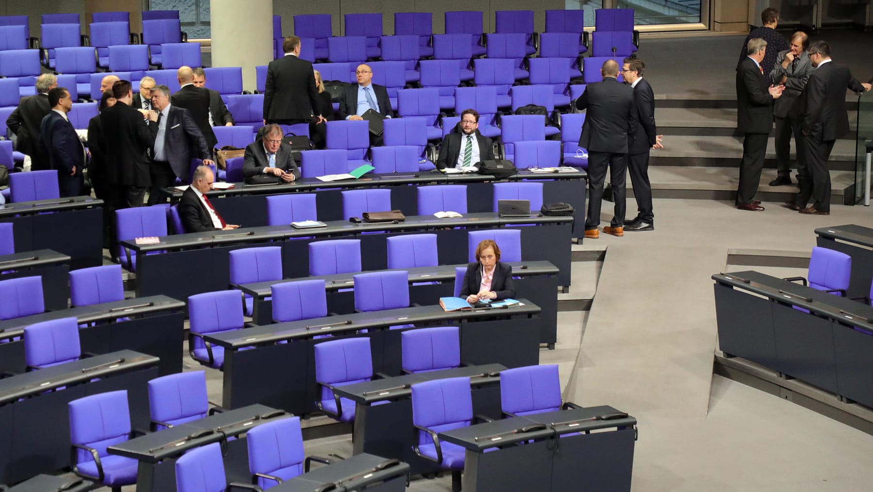 Bundestag Hebt Immunität Von Zwei AfD-Abgeordneten Auf