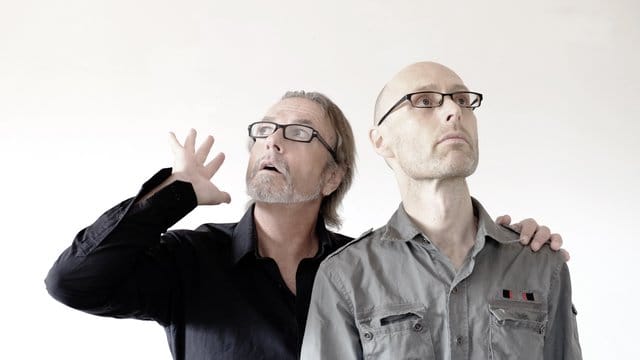 Steve Kilbey und Martin Kennedy werfen einen Blick ins All.