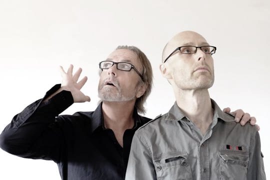 Steve Kilbey und Martin Kennedy werfen einen Blick ins All.