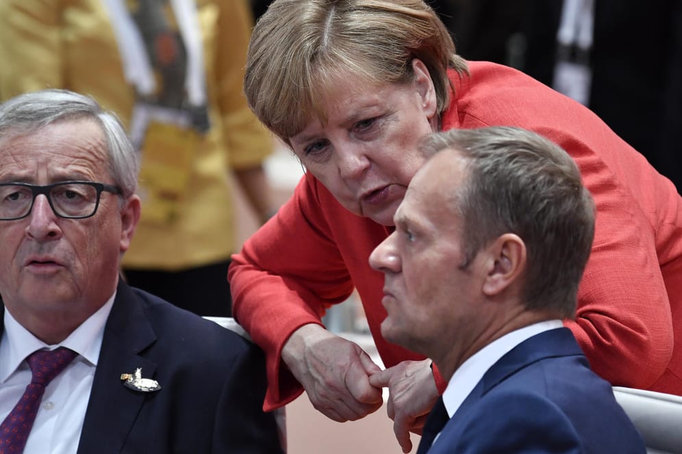 Merkel, Tusk und Juncker beim G20-Gipfel: Auf dem EU-Gipfel sitzen sie wieder zusammen – und sind sich nicht immer einig.