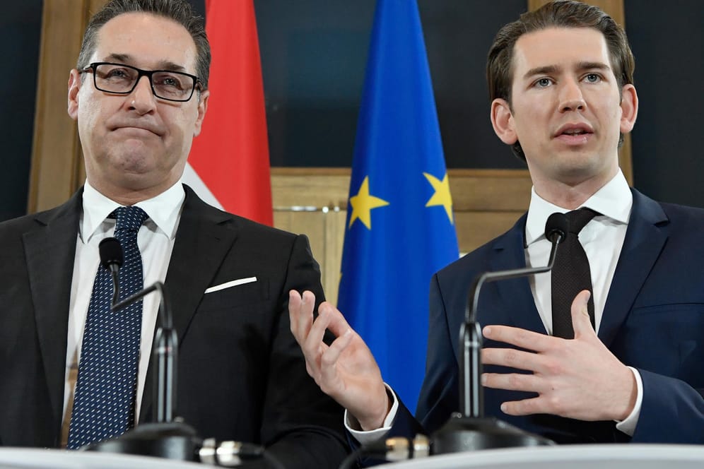 Heinz-Christian Strache (l.) und Sebastian Kurz: Um zu regieren, geht der junge ÖVP-Bundesparteiobmann eine Koalition mit der rechten FPÖ ein.