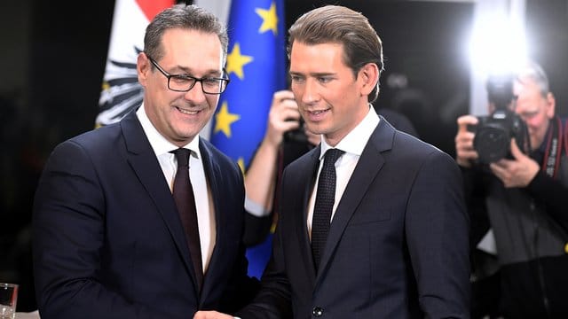 ÖVP-Chef Sebastian Kurz (r.