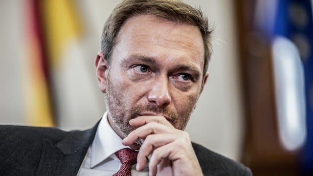 Lindner zufolge benötige die EU grundsätzlich "einen neuen Ansatz, eine differenzierte Betrachtungsweise". Lindner zufolge benötige die EU grundsätzlich "einen neuen Ansatz, eine differenzierte Betrachtungsweise".