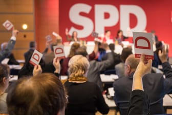 Delegierte beim SPD-Landesparteitag in Erfurt: Nein zur Großen Koalition