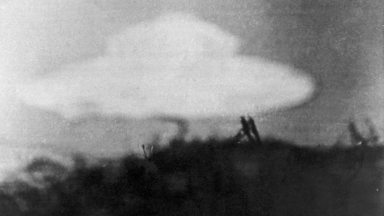 Angebliches UFO: Wie jetzt bekannt wurde, forschte das US-Verteidigungsminsterium jahrelang nach unbekannten Flugobjekten.